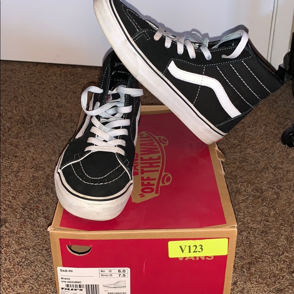 Van’s Sk8 Hi Black and White